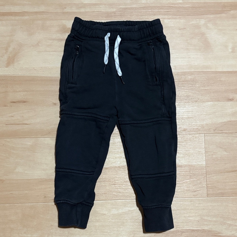 Hanna Andersson Black Jogger Pants
